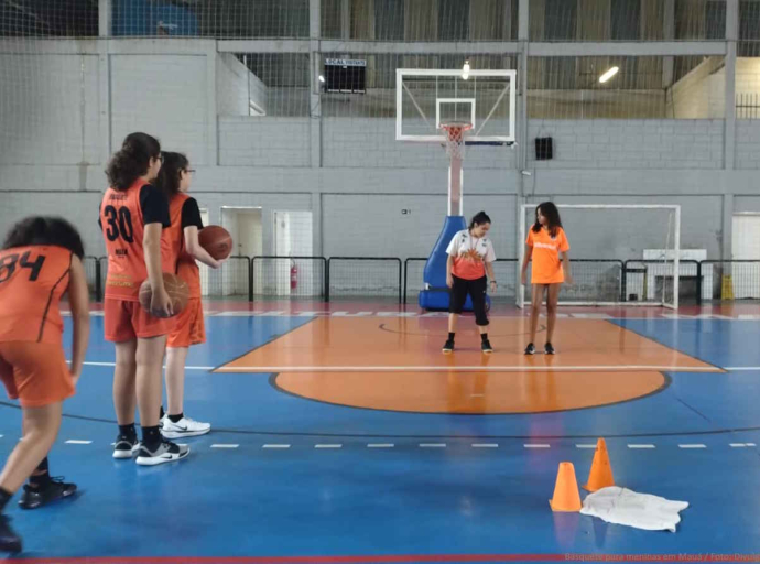 Mauá abre inscrições para escolinha de basquete para meninas