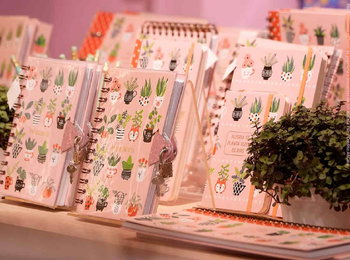Peças expostas no setor de papelaria e presentes da 16ª ABCasa Fair / Crédito:ABCasa